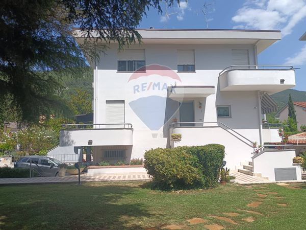 Villetta bifamiliare Popoli, PE Vendita