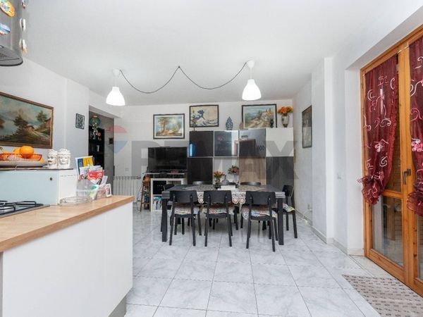 Appartamento Motta Sant'Anastasia, CT Vendita