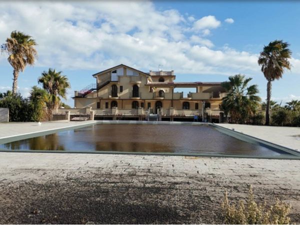 Albergo/Hotel Martinsicuro, TE Vendita