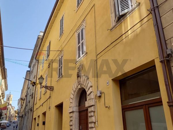 Appartamento Cingoli, MC Vendita