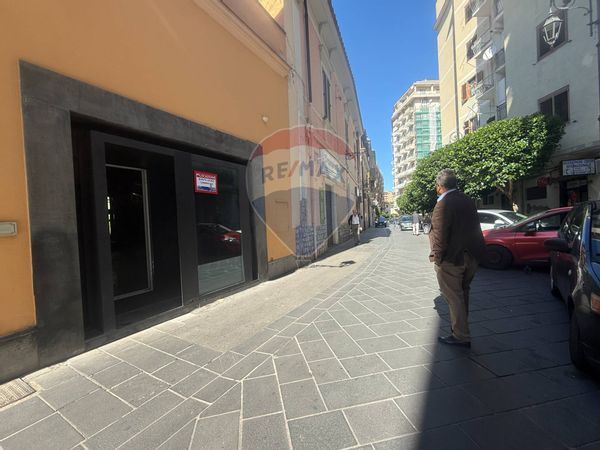 Locale Commerciale Nocera Inferiore, SA Affitto - Foto 3