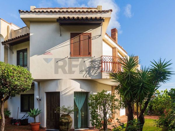 Villa o villino Sant'Agata li Battiati, CT Vendita