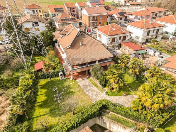 Villa singola Tagliaferro, Moncalieri, TO Vendita