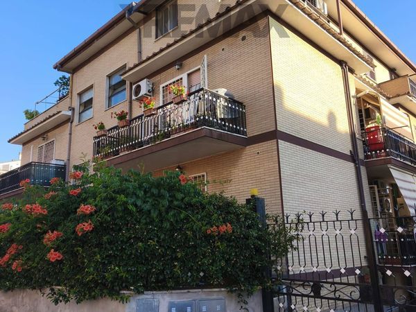 Appartamento Finocchio, Roma, RM Affitto