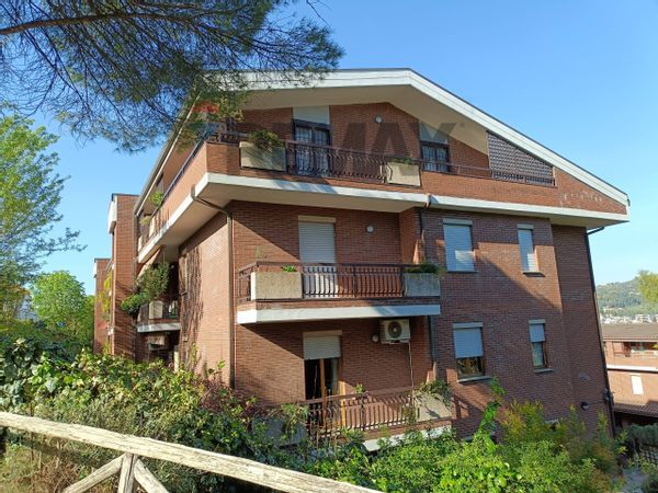 Appartamento Ferro di Cavallo, Perugia, PG Affitto