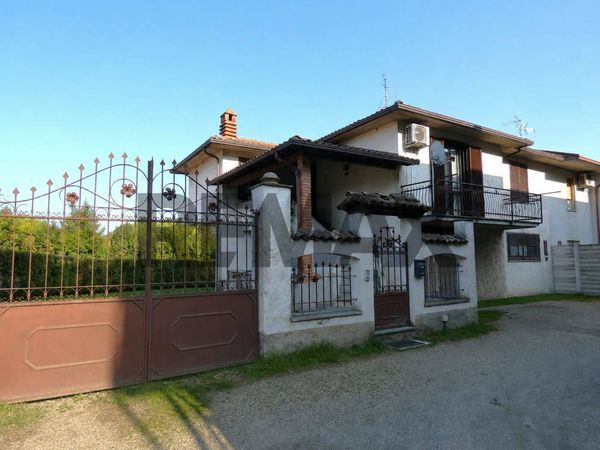 Villa o villino Cava Manara, PV Vendita