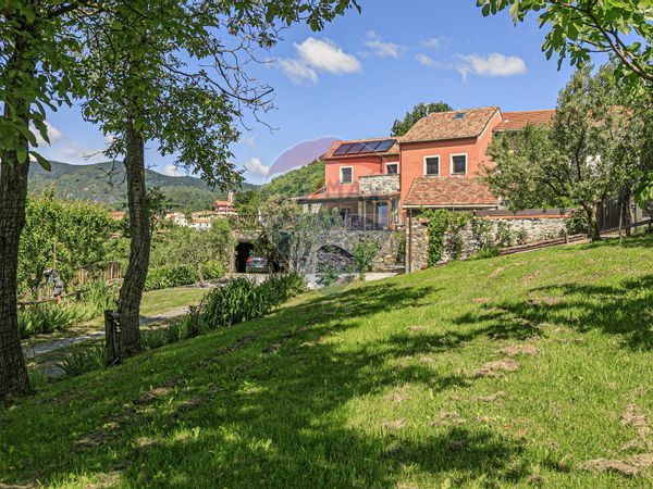 Villa o villino Stella, SV Vendita