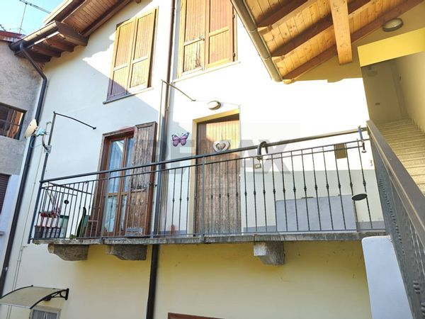 Appartamento Ferrera di Varese, VA Vendita