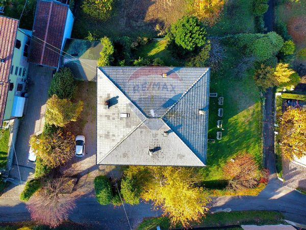 Casa Indipendente Casalgrande Alto, Casalgrande, RE Vendita