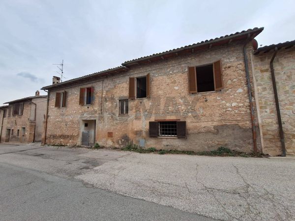 Casa Semindipendente Campello sul Clitunno, PG Vendita - Foto 4