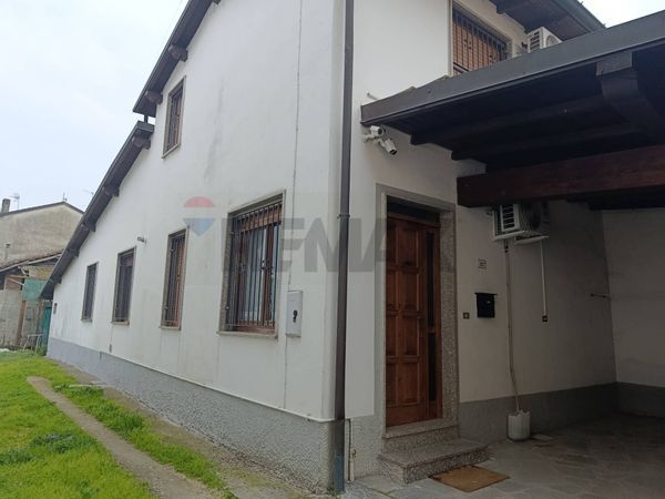 Casa Semindipendente Portalbera, PV Vendita