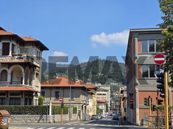 Appartamento Via Crocifissa, Brescia, BS Vendita