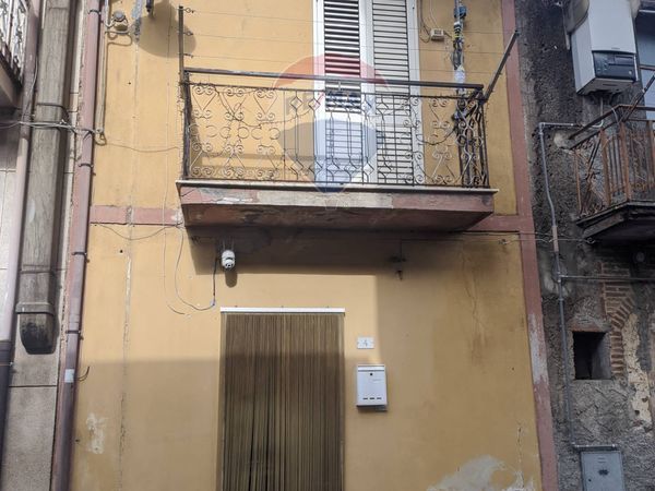 Casa Indipendente Moio Alcantara, ME Vendita