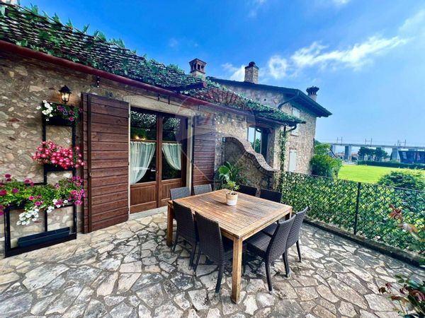 Appartamento Desenzano del Garda, BS Vendita