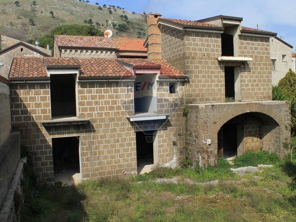 Villetta bifamiliare Casertavecchia, Caserta, CE Vendita