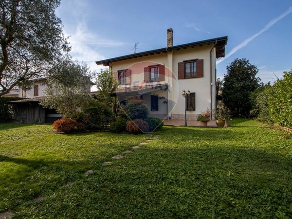 Villa singola Settala, MI Vendita