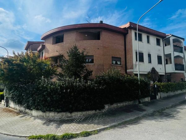 Casa Indipendente Recanati, MC Vendita