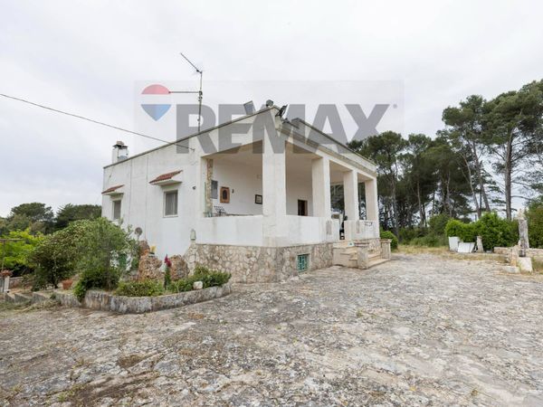 Casa Indipendente Martina Franca, TA Vendita