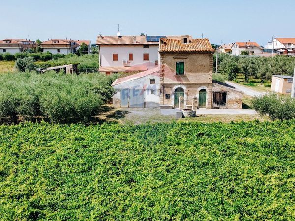 Rustico Casalbordino, CH Vendita