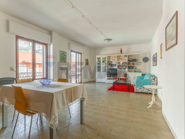 Appartamento Mola di Bari, BA Vendita