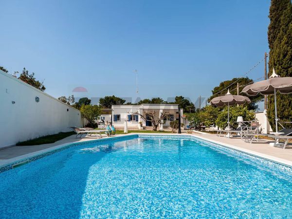 Villa o villino Acaja, Vernole, LE Vendita