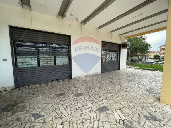 Locale Commerciale Corigliano Calabro Stazione, Corigliano-Rossano, CS Affitto - Foto 4