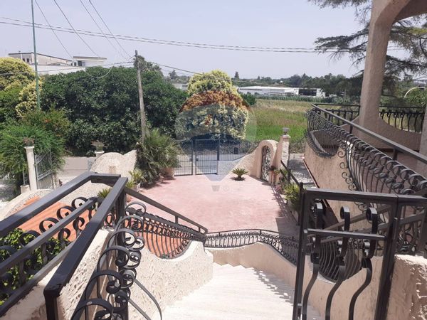 Casa Indipendente Aradeo, LE Vendita - Foto 3