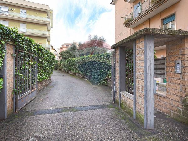 Appartamento Semicentro, Viterbo, VT Vendita - Foto 3