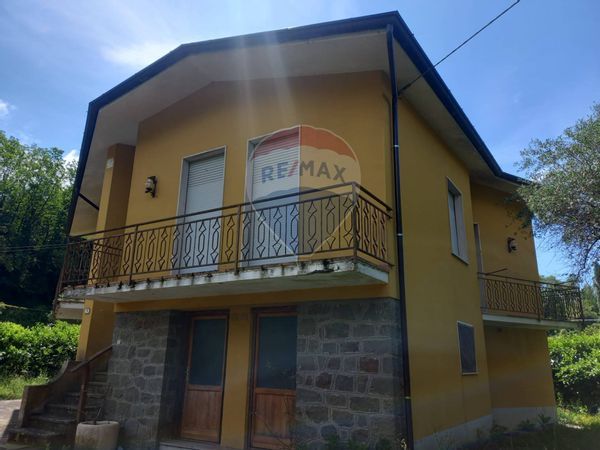 Casa Indipendente Bagnone, MS Vendita