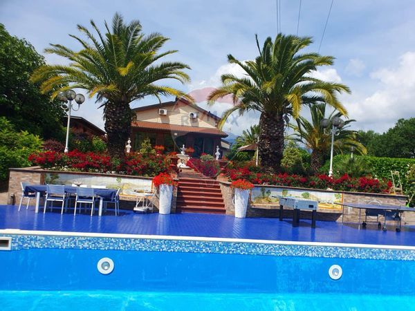 Villa singola Manocalzati, AV Vendita