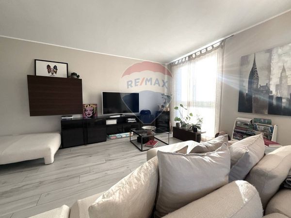 Appartamento Caronno Pertusella, VA Vendita - Foto 2