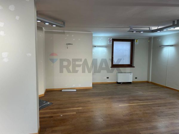Negozio Udine, UD Affitto - Foto 3
