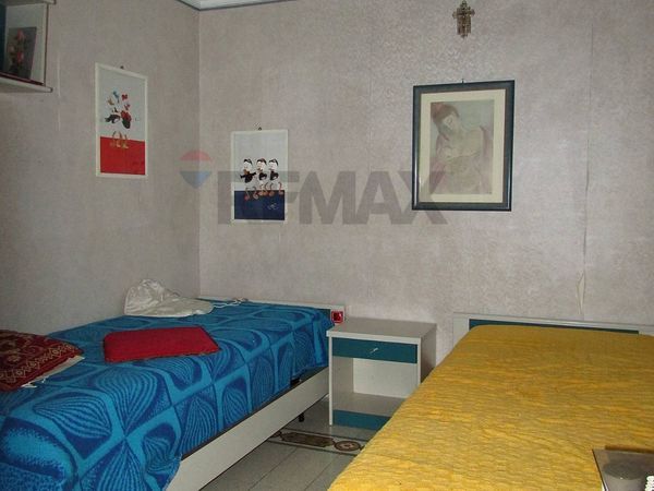 Casa Indipendente Bronte, CT Affitto