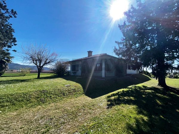 Villa singola Ronchis, Faedis, UD Vendita