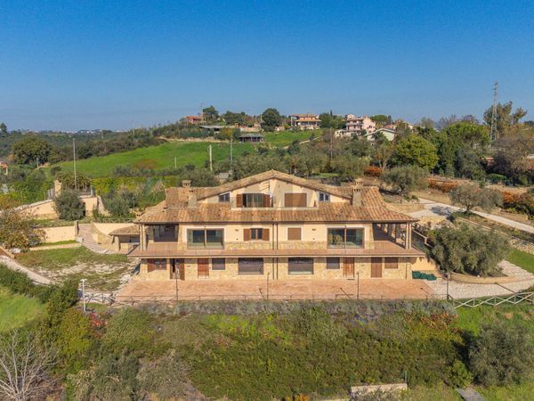 Villa singola Castelnuovo di Porto, RM Vendita - Foto 2