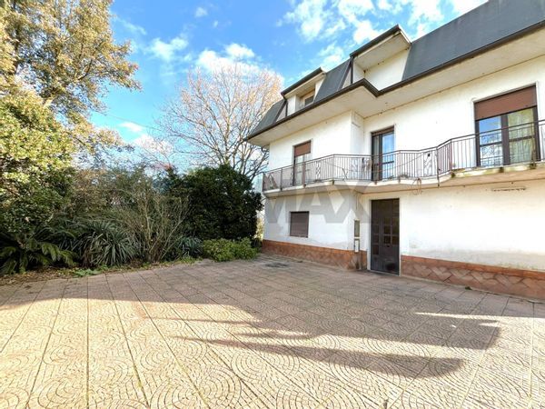 Villa singola Dragoni, CE Vendita