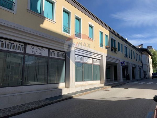 Negozio Centro, Belluno, BL Vendita