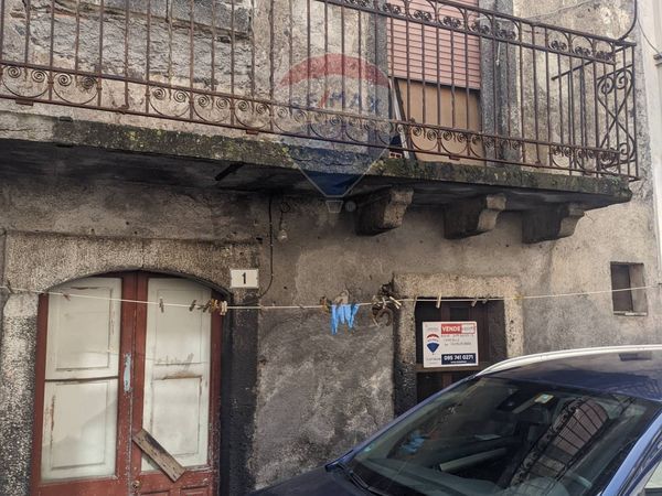 Casa Indipendente Moio Alcantara, ME Vendita