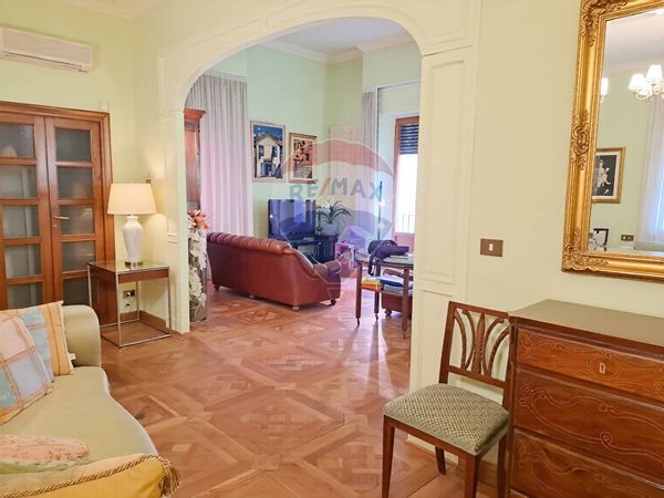 Appartamento Centro Storico, Viterbo, VT Vendita