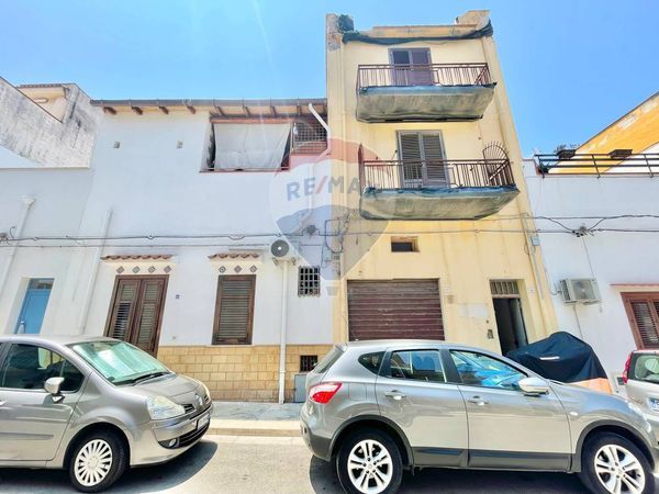 Casa Indipendente Terrasini, PA Vendita