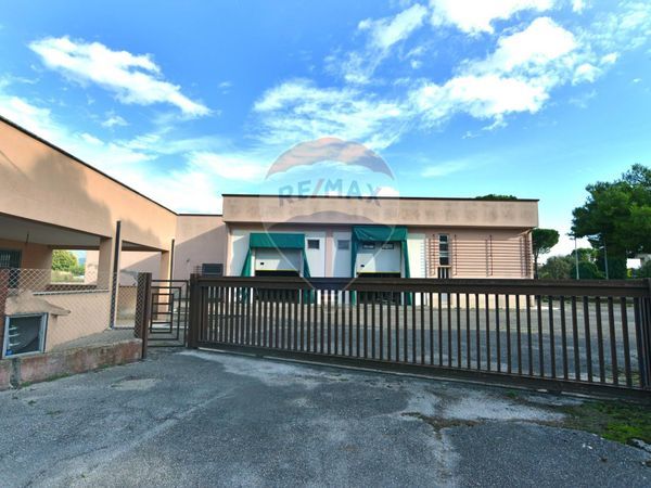 Commerciale Altro San Magno, Foligno, PG Vendita - Foto 2