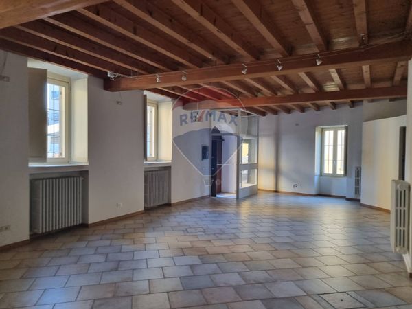 Locale Commerciale Mapello, BG Affitto