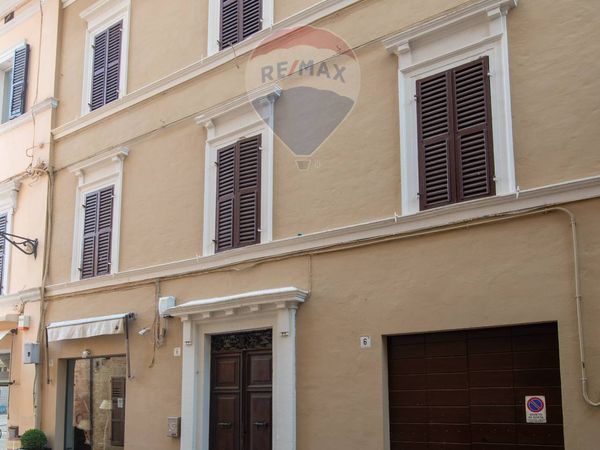 Casa Indipendente Jesi, AN Vendita