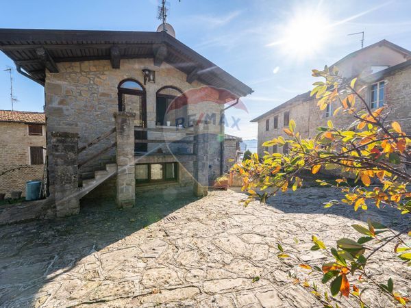 Villetta bifamiliare Rusino, Tizzano Val Parma, PR Vendita