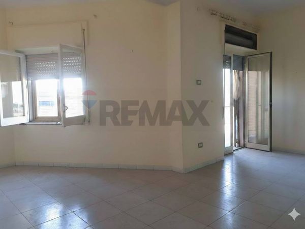 Appartamento Zona Corso Umberto I, Caivano, NA Vendita