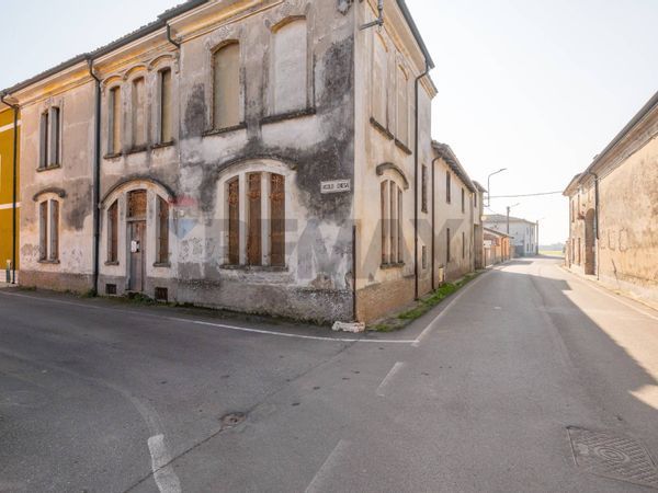 Casa Semindipendente Romprezzagno, Tornata, CR Vendita