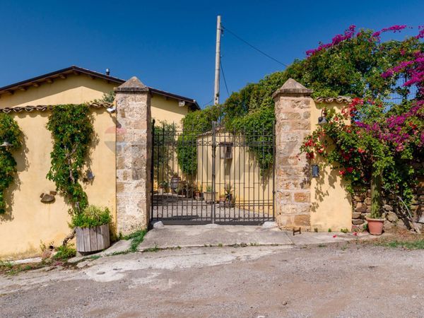 Cascina/Casale Carini, PA Vendita