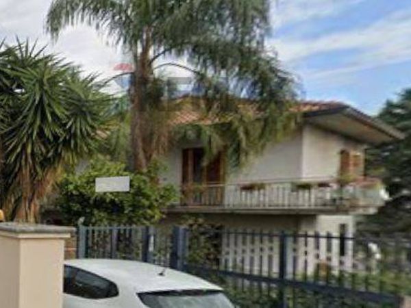 Appartamento Aci Sant'Antonio, CT Affitto