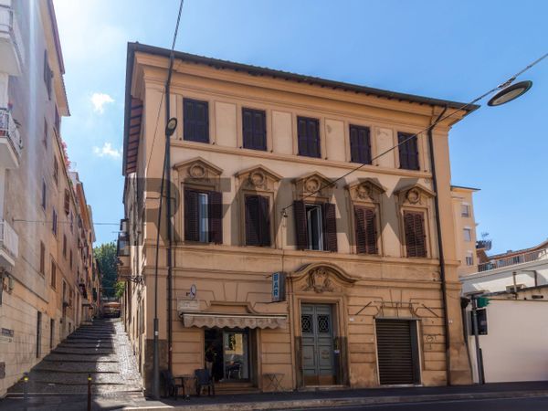 Appartamento Frascati, RM Vendita