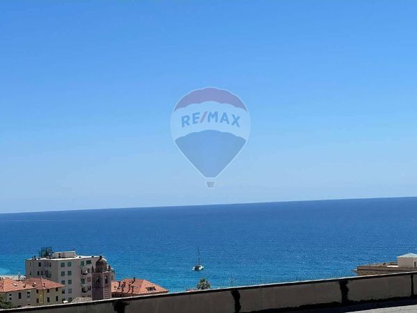 Appartamento Varazze, SV Vendita